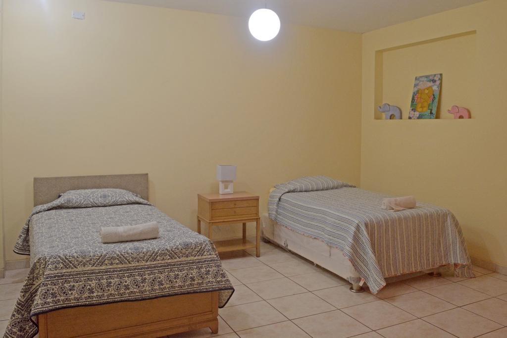 Taytaypa Rooms & Apartments Lima Airport Екстер'єр фото
