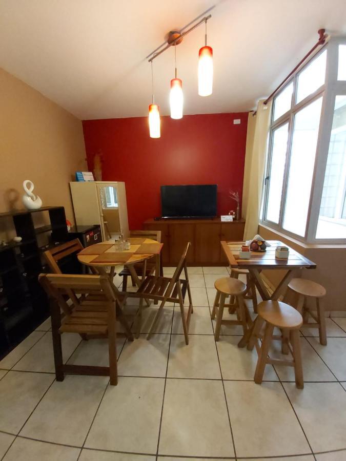 Taytaypa Rooms & Apartments Lima Airport Екстер'єр фото
